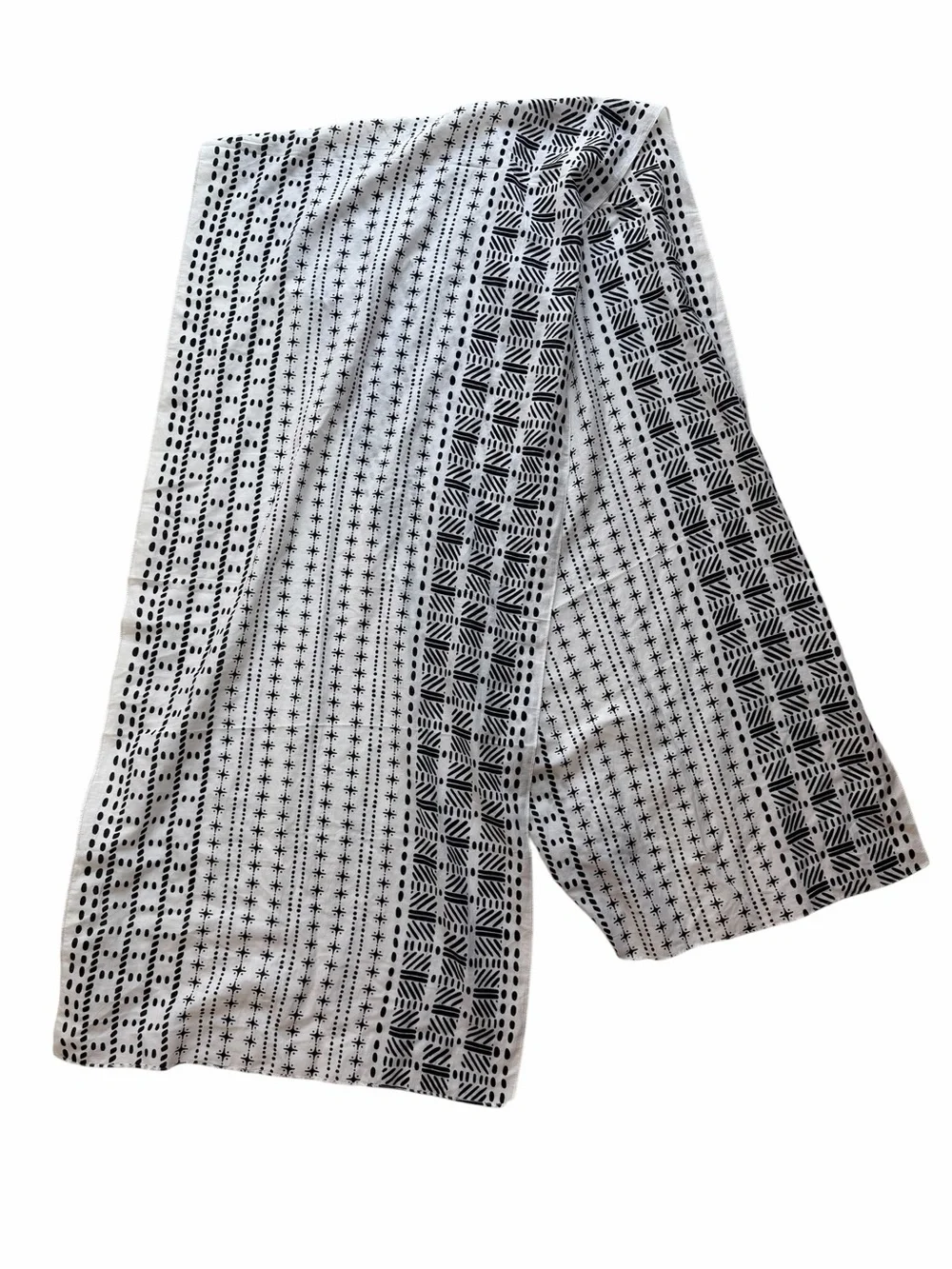 Eileen Fisher Cotton Black and White Printed Scarf